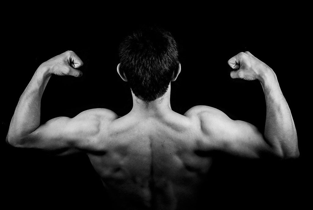 Bodybuilder using insulin